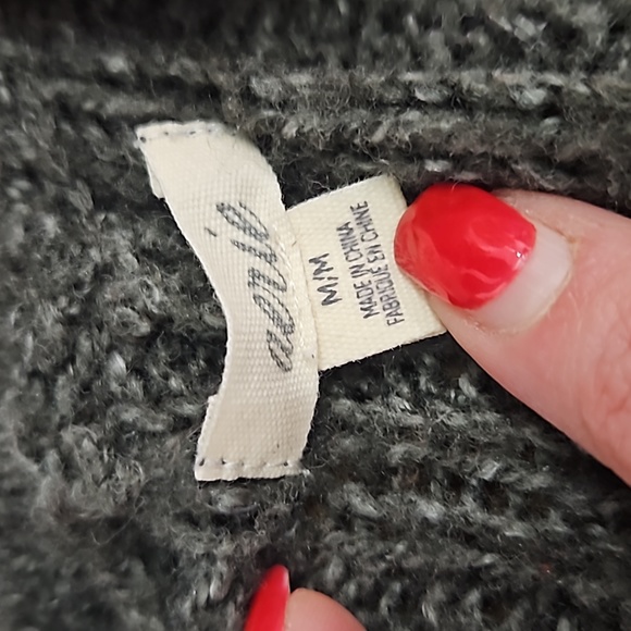 Aerie sweater - Picture 2 of 3